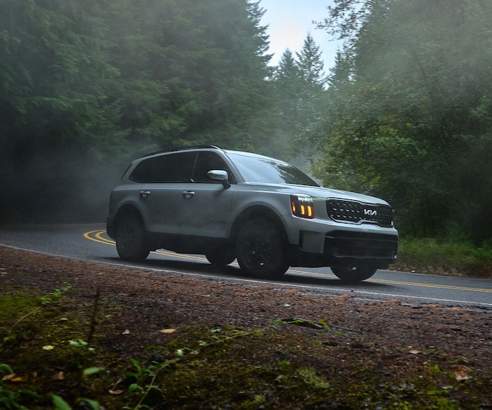 The Telluride comes equipped with standard features including advanced driver-assistance and an advanced infotainment system.