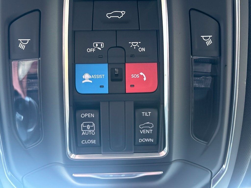 2025 Jeep Grand Cherokee L Laredo X 4x2
