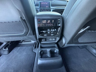 2025 Jeep Grand Cherokee L Laredo X 4x2