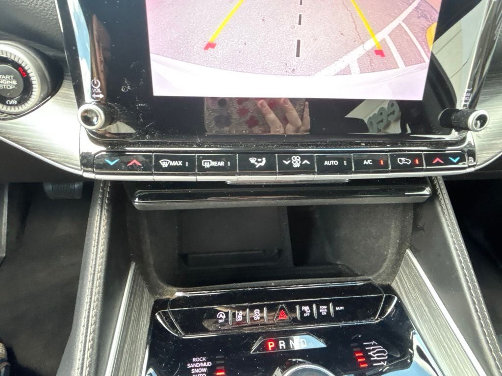 2023 Jeep Wagoneer L Series III 4x4