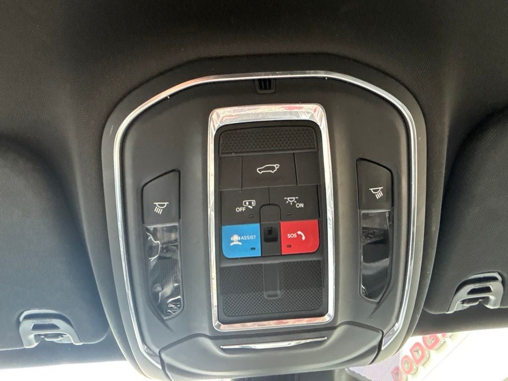 2023 Jeep Wagoneer L Series III 4x4