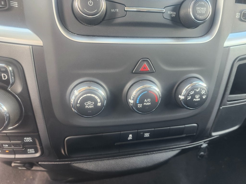 2024 RAM 1500 Classic SLT Quad Cab 4x4 6'4' Box