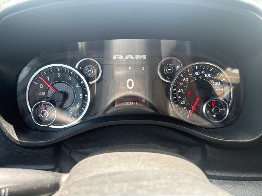 2021 RAM 1500 Big Horn Crew Cab 4x2 5'7' Box