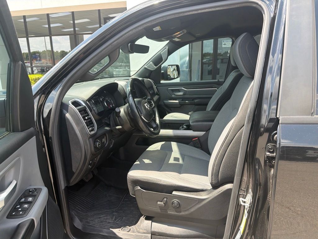 2021 RAM 1500 Big Horn Crew Cab 4x2 5'7' Box