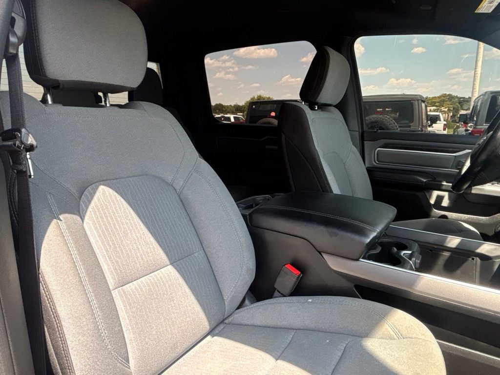 2021 RAM 1500 Big Horn Crew Cab 4x2 5'7' Box