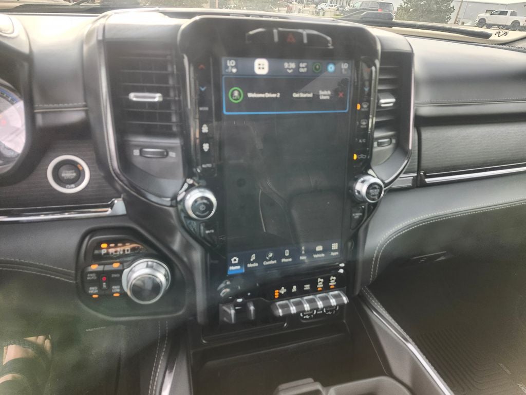 2022 RAM 1500 Limited Crew Cab 4x4 5'7' Box