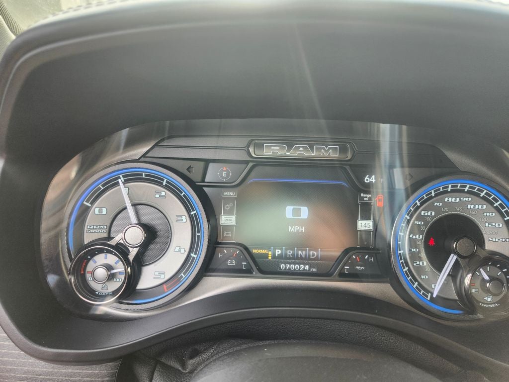 2022 RAM 1500 Limited Crew Cab 4x4 5'7' Box