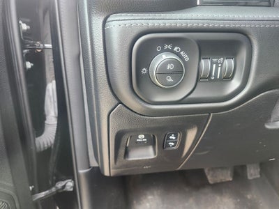 2022 RAM 1500 Limited Crew Cab 4x4 5'7' Box