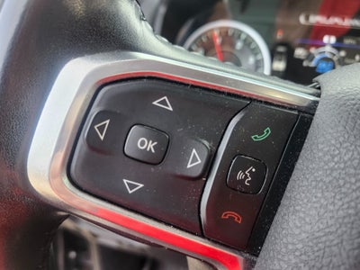 2022 RAM 1500 Laramie Crew Cab 4x4 5'7' Box