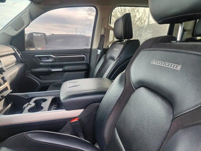 2022 RAM 1500 Laramie Crew Cab 4x4 5'7' Box