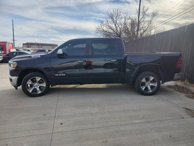 2022 RAM 1500 Laramie Crew Cab 4x4 5'7' Box