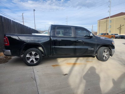 2022 RAM 1500 Laramie Crew Cab 4x4 5'7' Box