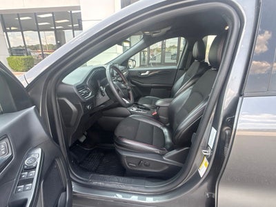 2025 Ford Escape ST-Line Select