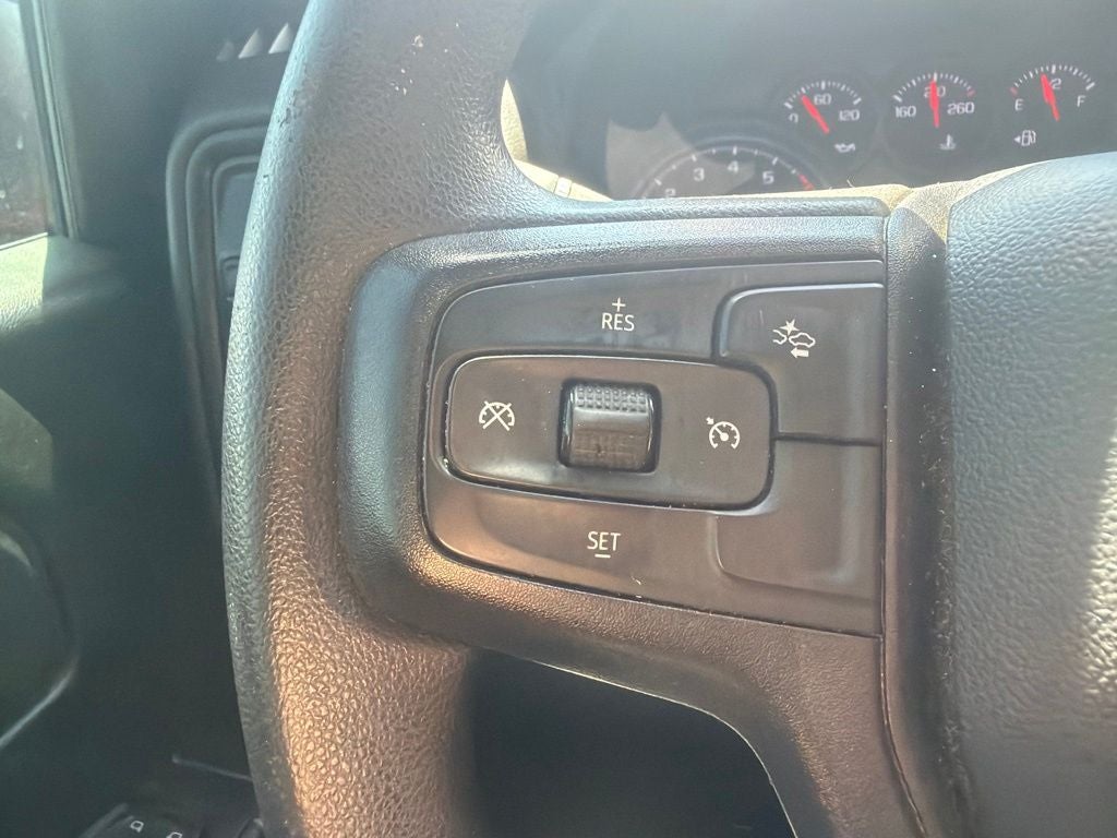 2024 Chevrolet Silverado 1500 2WD Crew Cab Short Bed Custom