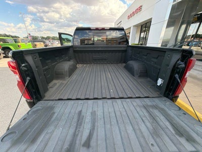 2022 Chevrolet Silverado 1500 4WD Crew Cab Short Bed High Country