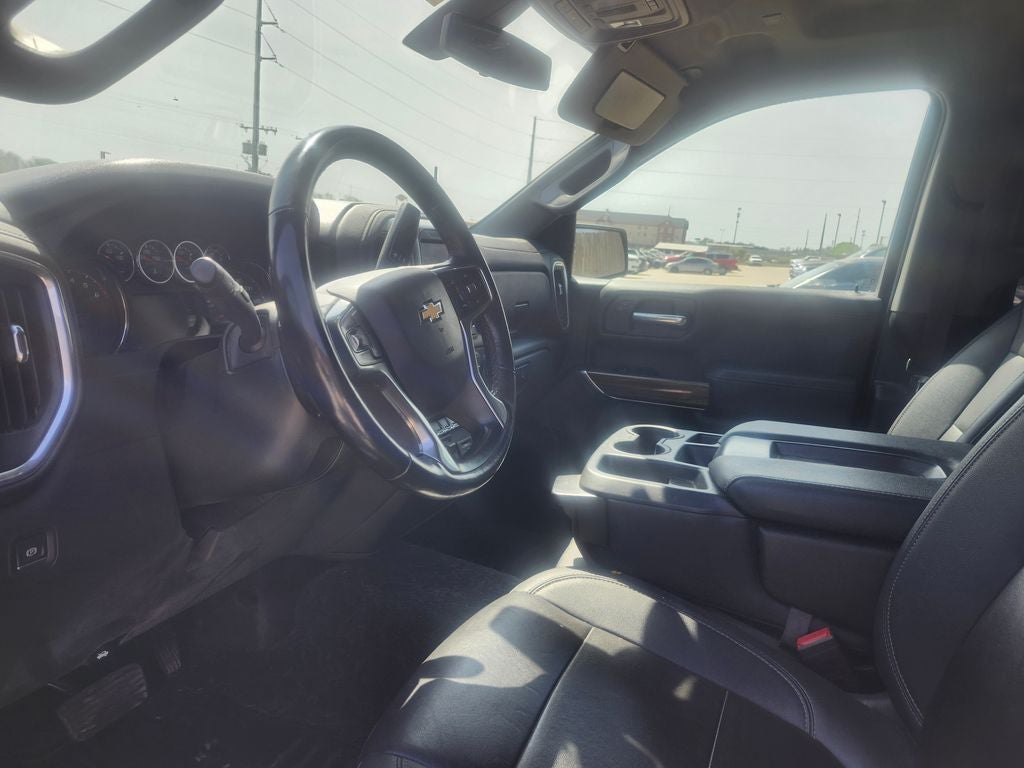 2021 Chevrolet Silverado 1500 4WD Crew Cab Short Bed LT