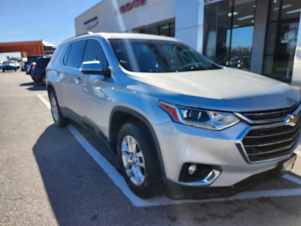 2020 Chevrolet Traverse FWD LT Leather