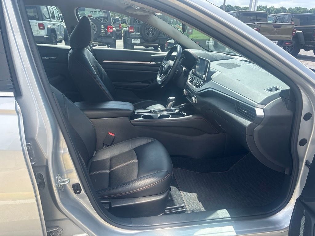 2024 Nissan Altima SR FWD