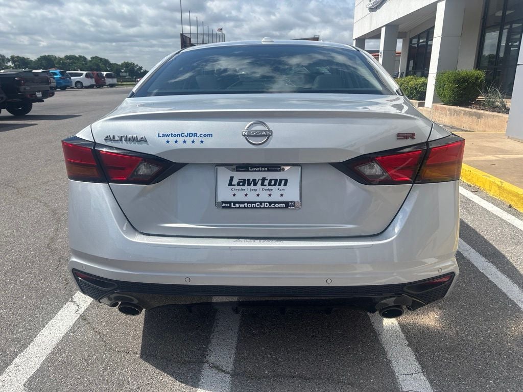 2024 Nissan Altima SR FWD