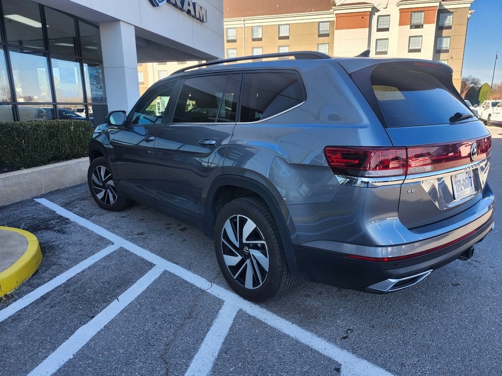 2025 Volkswagen Atlas 2.0T SE w/Technology