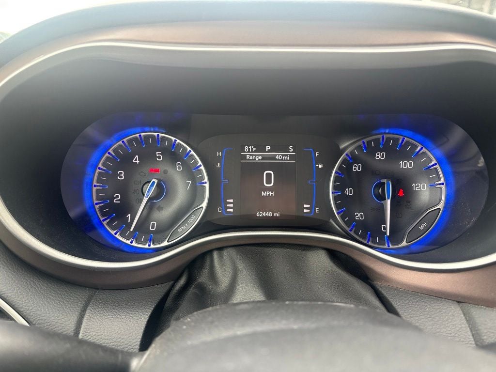 2023 Chrysler Voyager LX