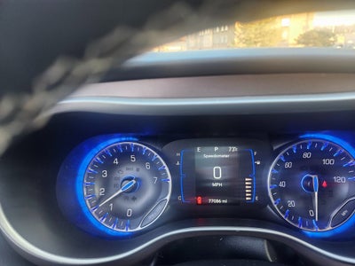 2022 Chrysler Voyager LX