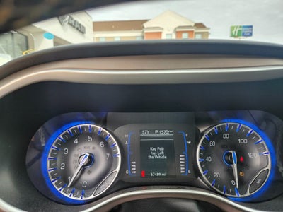 2023 Chrysler Voyager LX