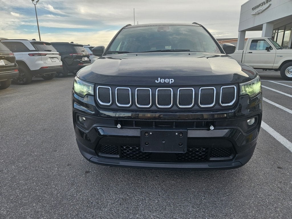 2022 Jeep Compass Latitude FWD