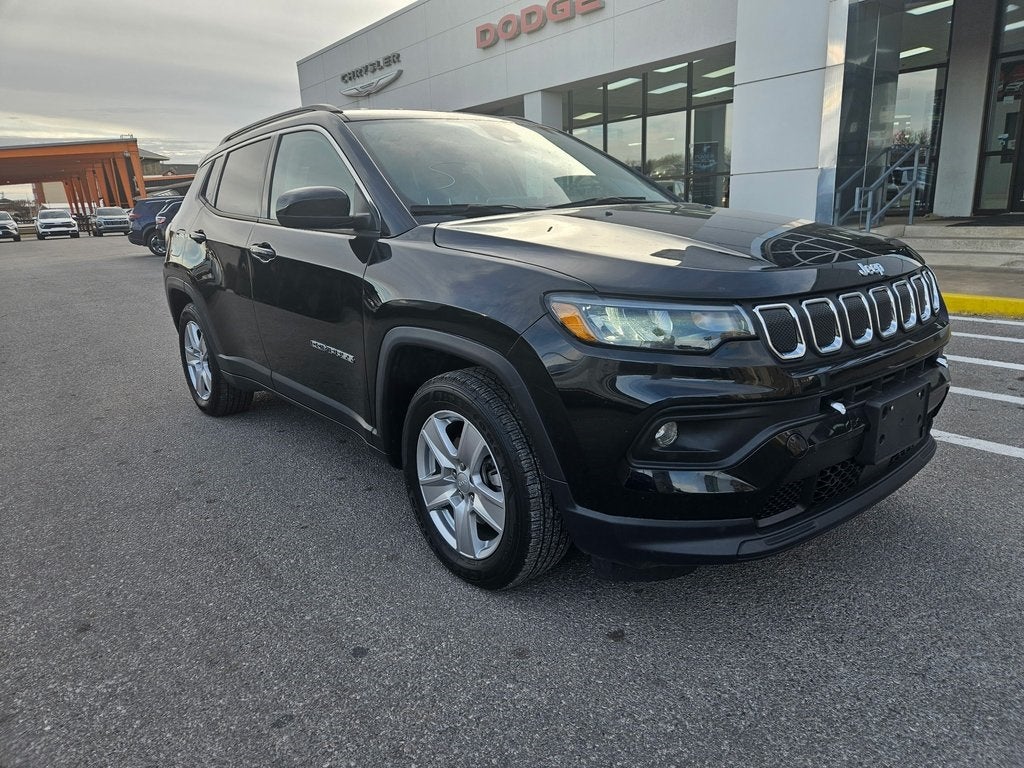 2022 Jeep Compass Latitude FWD