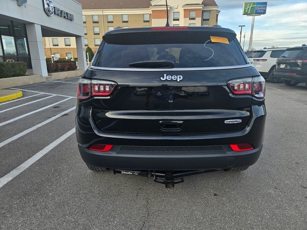 2022 Jeep Compass Latitude FWD