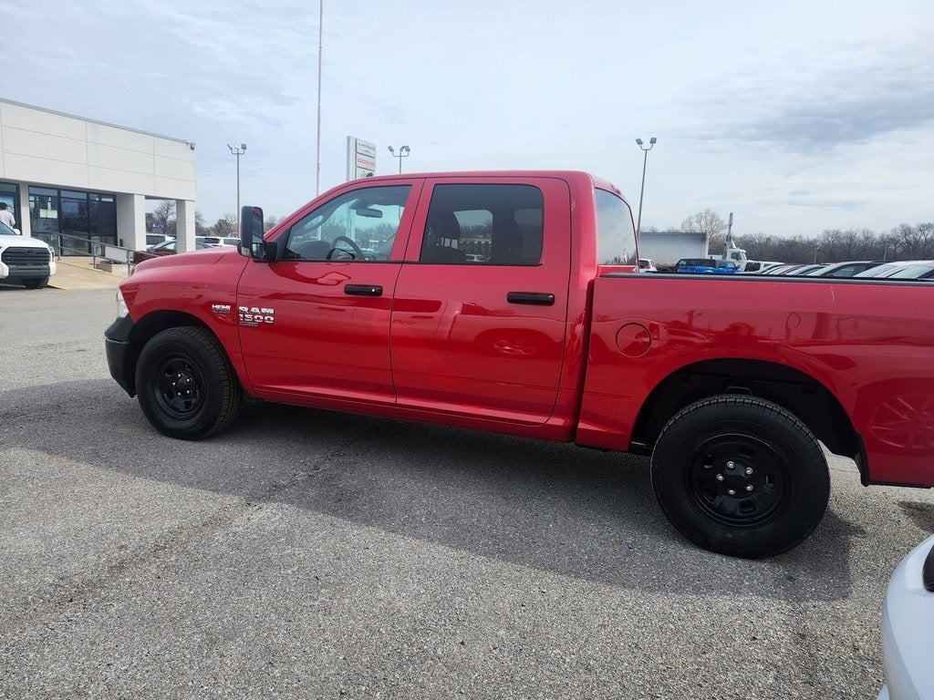2023 RAM 1500 Classic Tradesman Crew Cab 4x4 5'7' Box