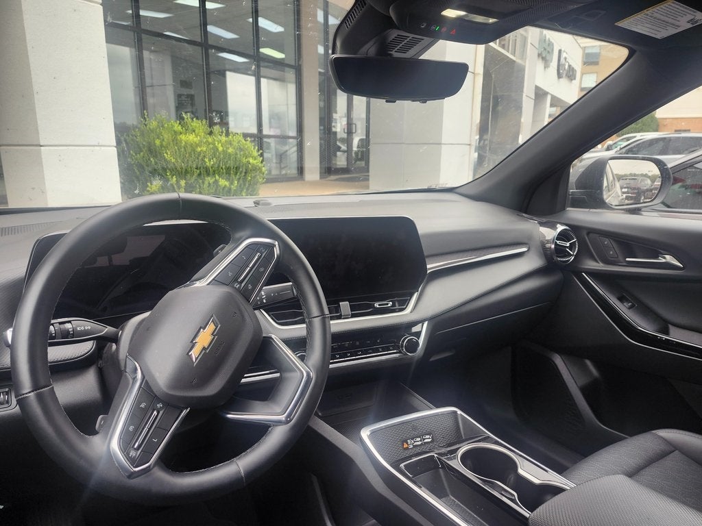 2025 Chevrolet Equinox AWD LT