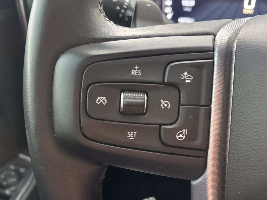 2023 GMC Sierra 1500 4WD Crew Cab Short Box SLT