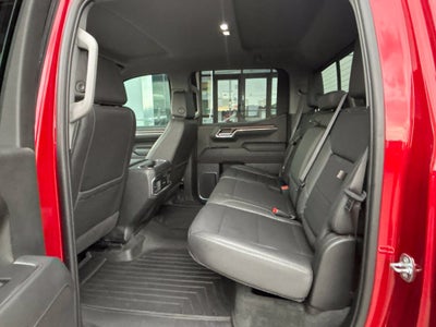 2023 GMC Sierra 1500 4WD Crew Cab Short Box SLT
