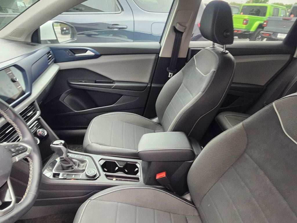 2023 Volkswagen Taos 1.5T SE