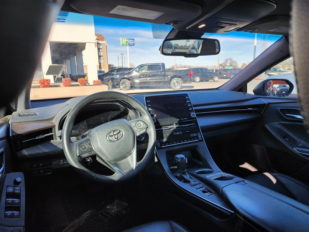 2022 Toyota Avalon XLE