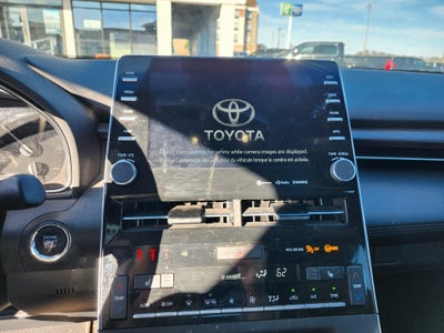 2022 Toyota Avalon XLE