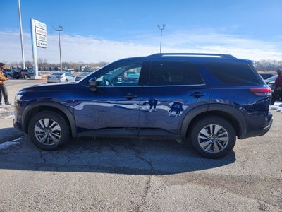 2025 Nissan Pathfinder SV FWD