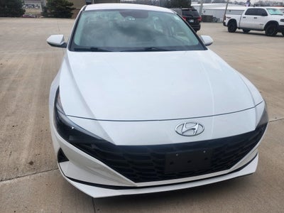 2021 Hyundai Elantra SE