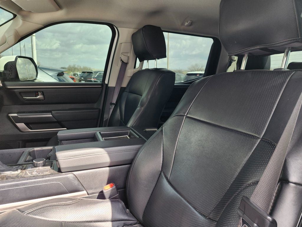 2023 Toyota Tundra 4WD SR5