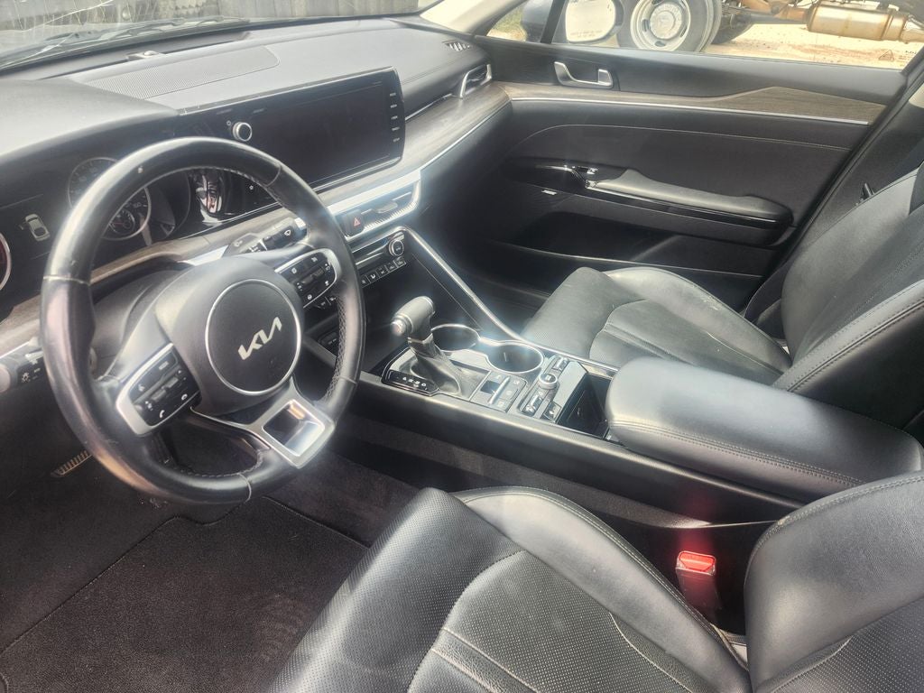 2022 Kia K5 EX