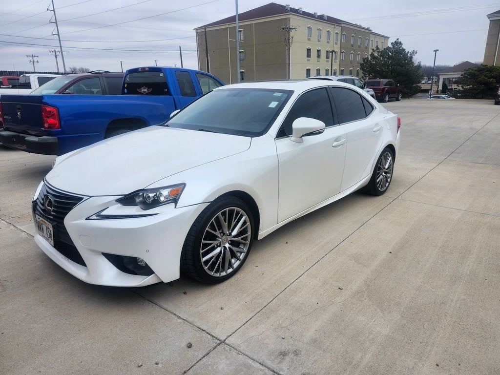 2016 Lexus IS 200t