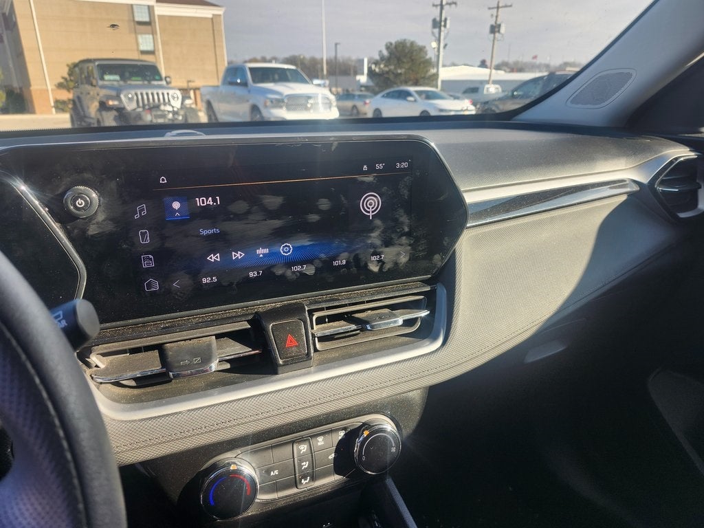 2025 Chevrolet Trailblazer FWD LT