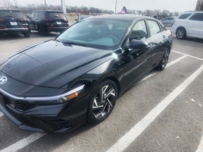 2025 Hyundai Elantra SEL Convenience