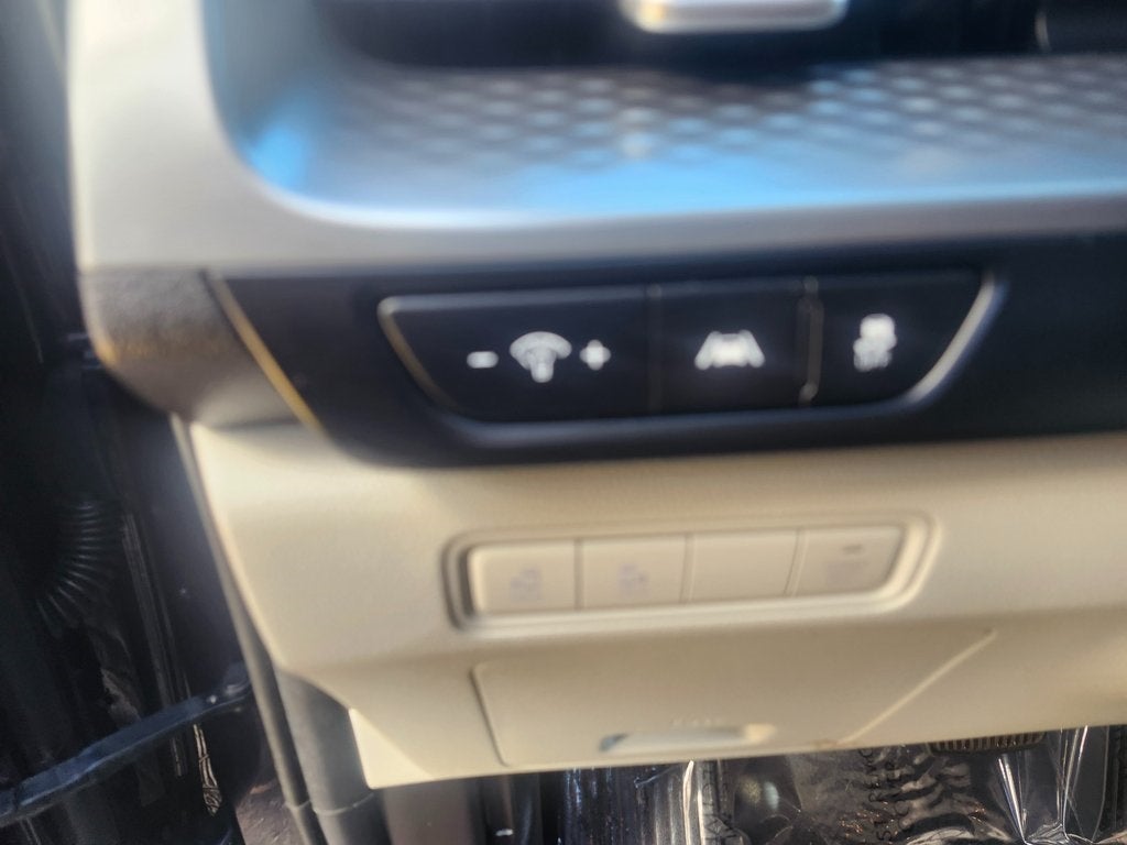 2024 Kia Carnival MPV LX Seat Package