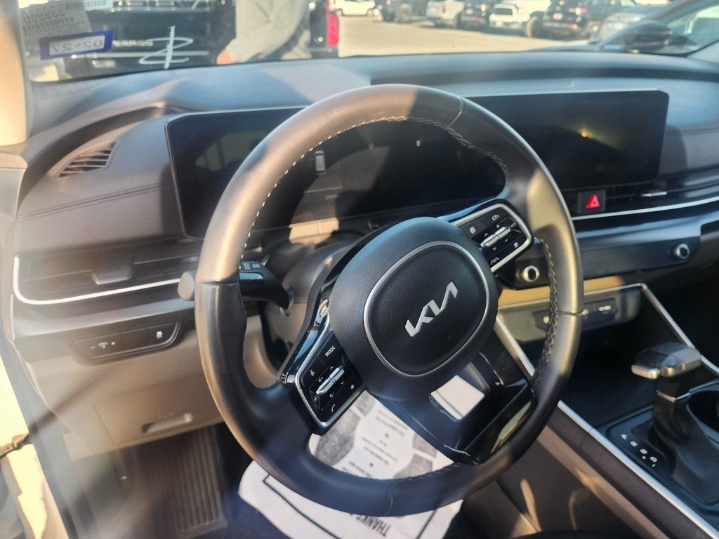 2025 Kia Carnival LXS