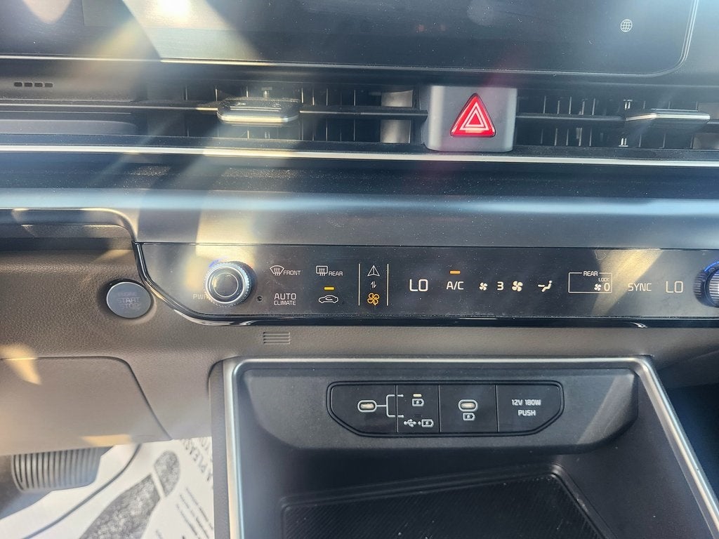 2025 Kia Carnival LXS