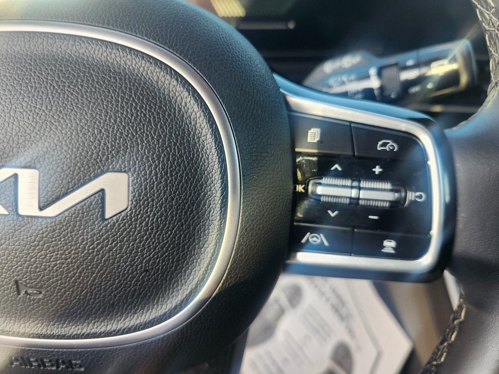 2025 Kia Carnival LXS