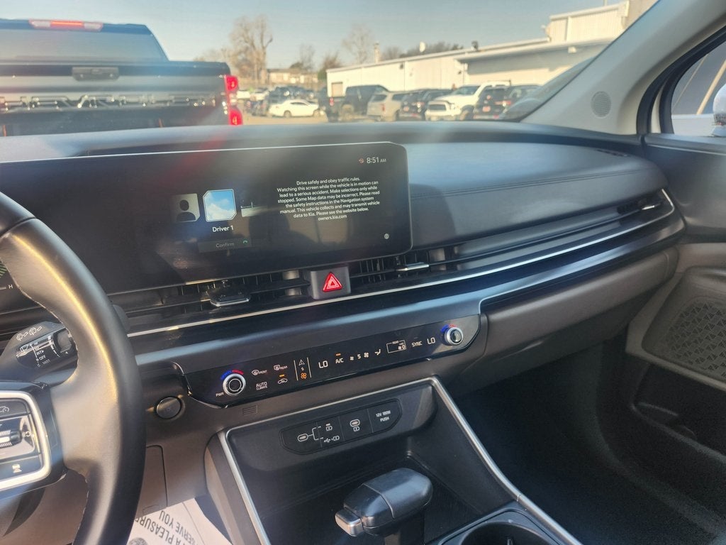 2025 Kia Carnival LXS