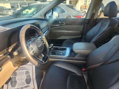 2025 Kia Carnival LXS